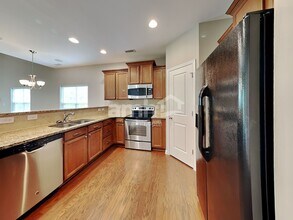 4506 Cardinal Grove Blvd in Raleigh, NC - Building Photo - Building Photo