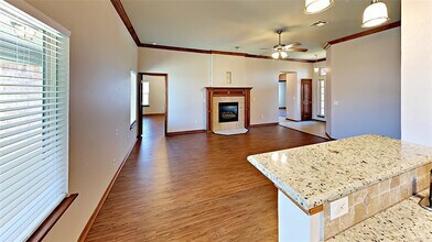 2909 Short Stop Way in Norman, OK - Building Photo - Building Photo