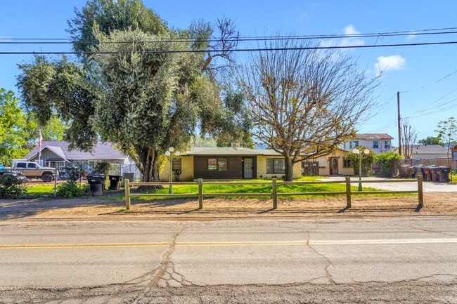property at 4223 Temescal Ave