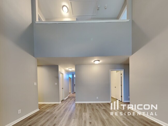 4003 Mist Flower Dr in Converse, TX - Foto de edificio - Building Photo