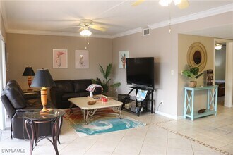 3935 Country Club Blvd in Cape Coral, FL - Building Photo - Building Photo