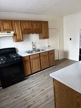 512 Monroe St in Janesville, WI - Building Photo - Building Photo