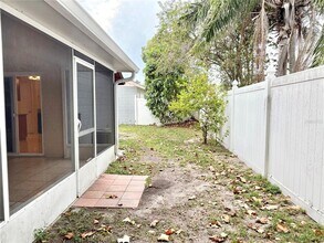 5305 Flying Eagle Ln in Kissimmee, FL - Building Photo - Building Photo