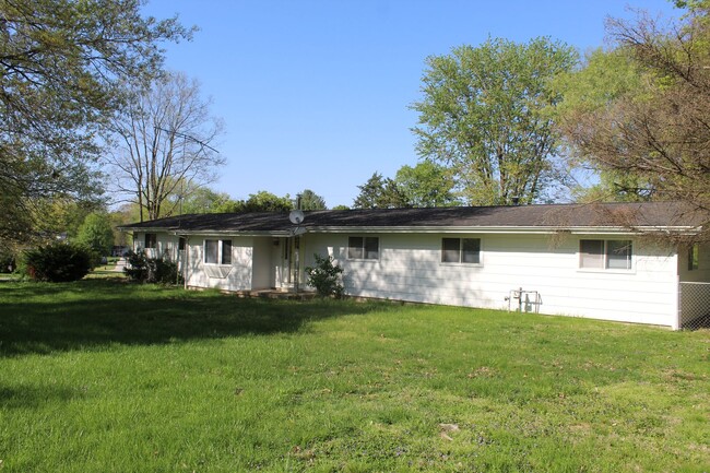 property at 104 Roosevelt Dr