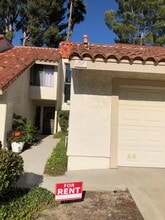 217 Red Oak Ln in Thousand Oaks, CA - Building Photo - Building Photo
