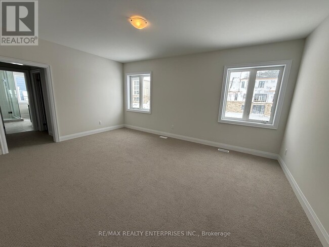 9 Herbert Ave in Oro-Medonte, ON - Building Photo - Building Photo