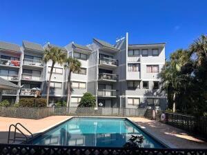 property at 2000 N Congress Ave
