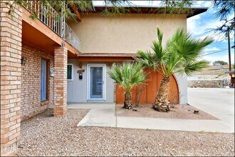 6412 Pizarro St in El Paso, TX - Building Photo - Building Photo