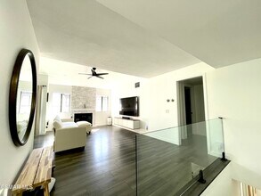 6524 Stoney View Ln in Simi Valley, CA - Building Photo - Building Photo