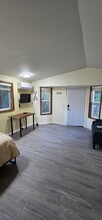 713 5th St, Unit #3 Room in Mukilteo, WA - Building Photo - Building Photo