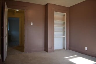 638 Pittsburgh St in Springdale, PA - Building Photo - Building Photo