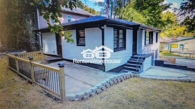 1916 Joseph E. Boone Blvd NW in Atlanta, GA - Foto de edificio - Building Photo