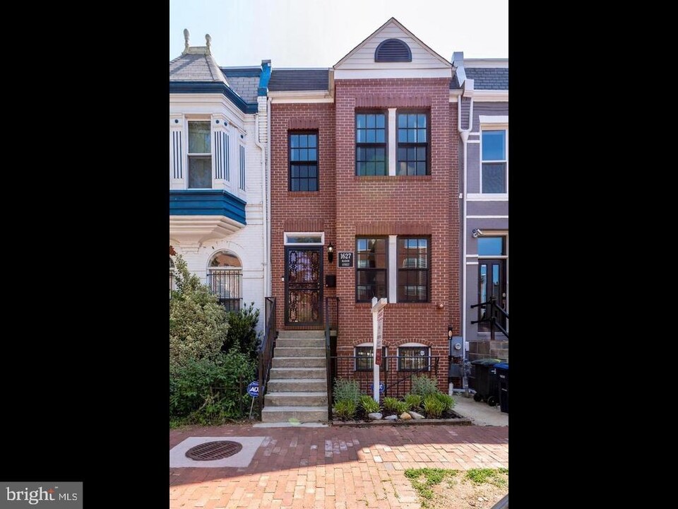 1627 Marion St NW in Washington, DC - Building Photo