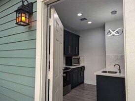 4711 Rusk St, Unit A in Houston, TX - Building Photo