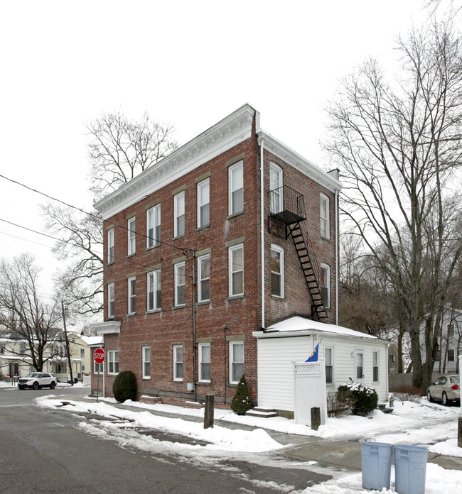 185 Grand St in Croton-on-Hudson, NY - Building Photo - Building Photo