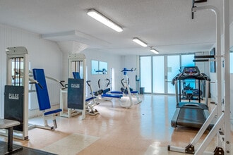 Ramsden Place in Toronto, ON - Building Photo - Interior Photo