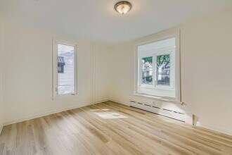 2630 14th Ave S in Minneapolis, MN - Foto de edificio - Building Photo