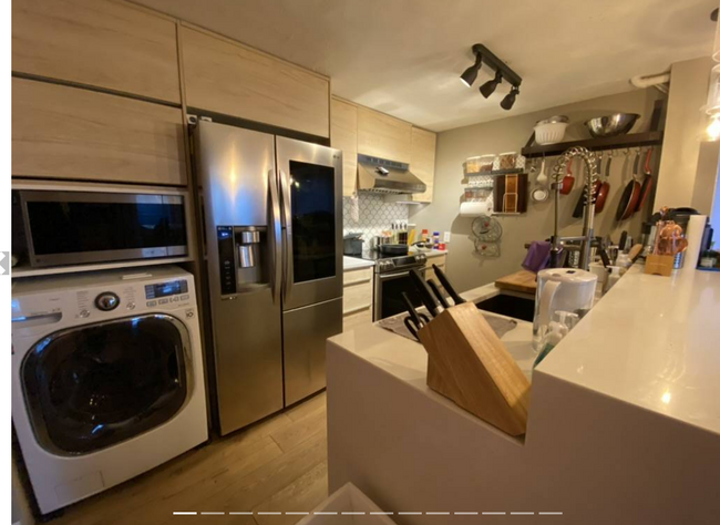 14 Leverett Ave, Unit 1 in Boston, MA - Building Photo - Building Photo