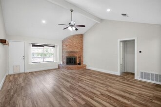 1906 W Mesa Park Dr in Round Rock, TX - Building Photo - Building Photo