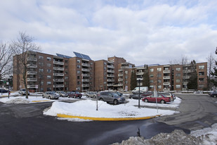 Hillside Place Apartments