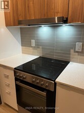 9763 Markham Rd in Markham, ON - Building Photo - Building Photo