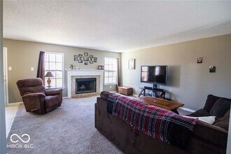 13367 Allegiance Dr in Fishers, IN - Building Photo - Building Photo
