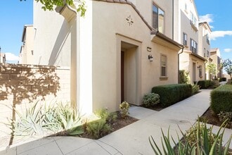839 Cranberry Way in Upland, CA - Building Photo - Building Photo