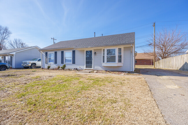 3820 Rudy Martin Dr in Owensboro, KY - Foto de edificio - Building Photo