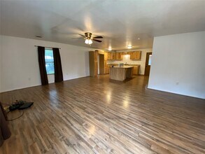 20696 Trinity Way in New Caney, TX - Building Photo - Building Photo