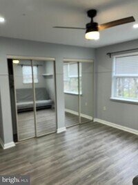 534 McManus Way photo'