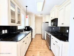 23 Courtyard Cir in Lafayette, LA - Building Photo - Building Photo