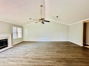 3708 Longchamp Cir in Tallahassee, FL - Building Photo - Building Photo