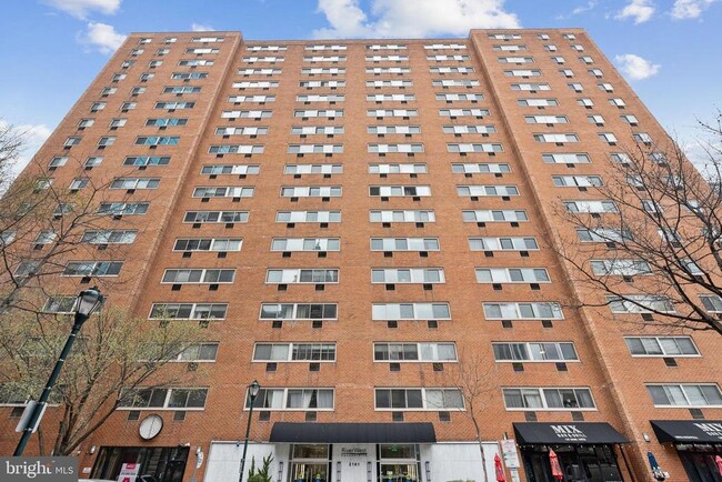 property at 2101-17 Chestnut St