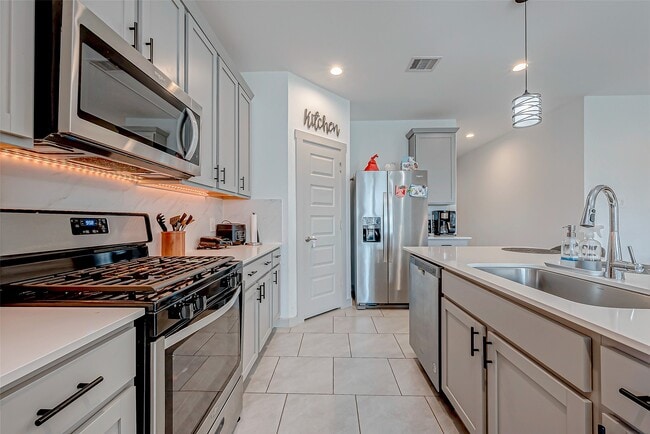 property at 4003 Yonkers Valley Ln