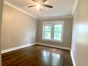 3937 W Altgeld St in Chicago, IL - Building Photo - Building Photo