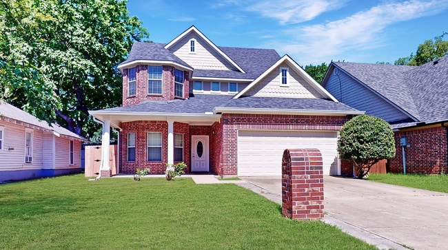 1309 N Bradley St in McKinney, TX - Building Photo - Building Photo