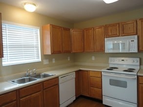 1455 Woodside Dr in Florence, KY - Building Photo - Building Photo