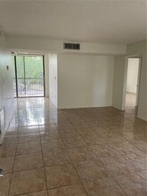 8005 SW 107th Ave, Unit 206 in Miami, FL - Building Photo - Building Photo