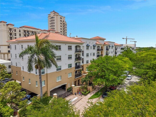 118 Zamora Ave in Coral Gables, FL - Building Photo - Building Photo
