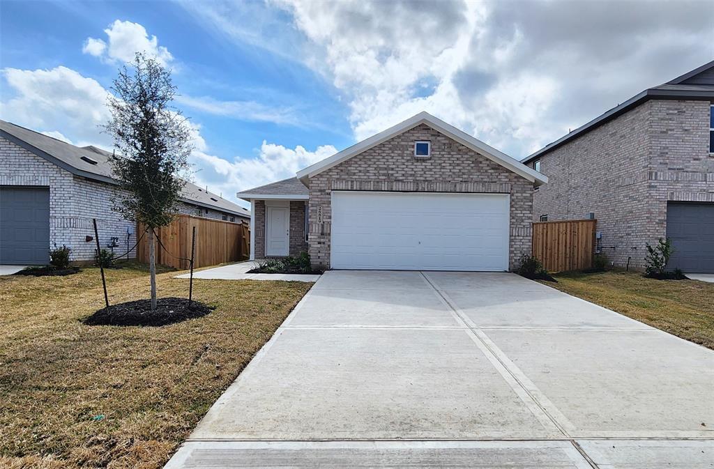 26819 Feather Reed Dr in Katy, TX - Building Photo