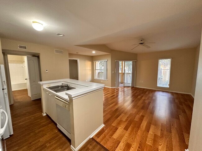 4871 Via Palm Lakes in West Palm Beach, FL - Building Photo - Building Photo