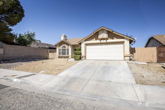 property at 43111 Weyand Ct