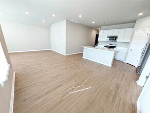 2824 Firefly Dr in Oklahoma City, OK - Building Photo - Building Photo