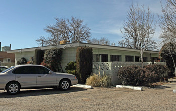 521-525 Kentucky St SE in Albuquerque, NM - Building Photo - Building Photo