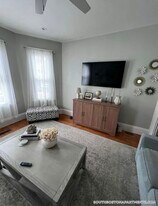 883 E 4th St, Unit 2 in Boston, MA - Building Photo