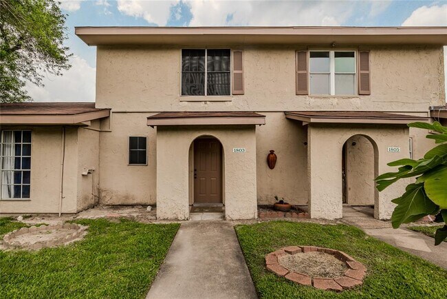 1803 Country Village Blvd in Humble, TX - Building Photo - Building Photo