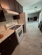 1017 Rose Ave in Modesto, CA - Building Photo - Building Photo