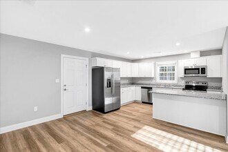 38 W 3rd Ave in Alberta, VA - Building Photo - Building Photo