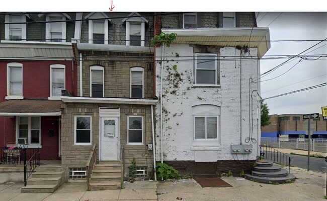 property at 5632 Sprague St