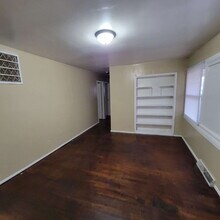 6117 Bettcher Ave in Indianapolis, IN - Building Photo - Building Photo